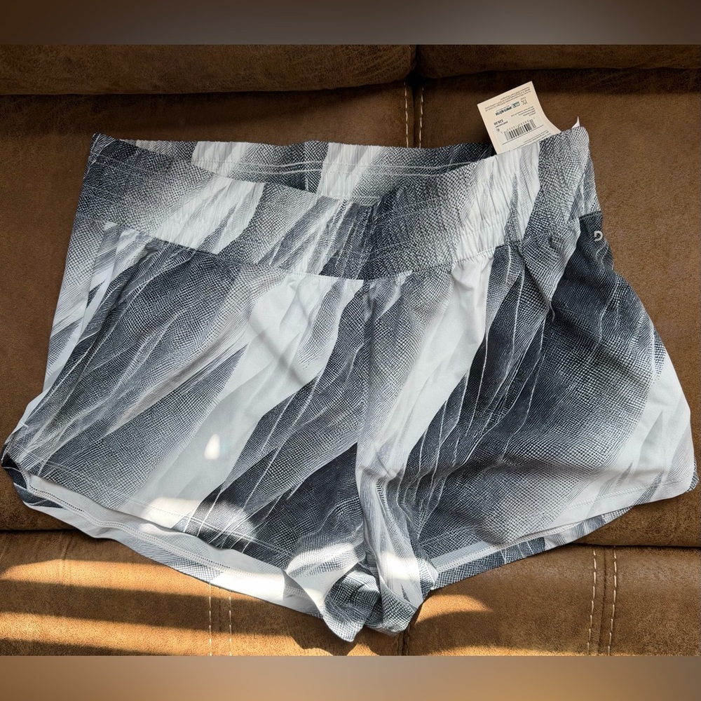 NWT DSG Women’s High Rise Athletic Shorts